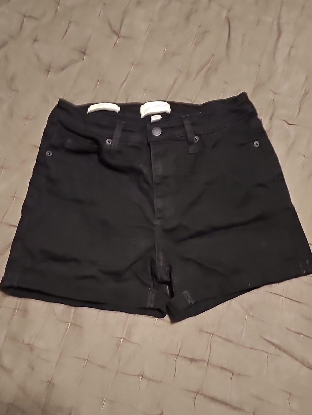 Univerdal Thread Black High-Rise Denim Shorts